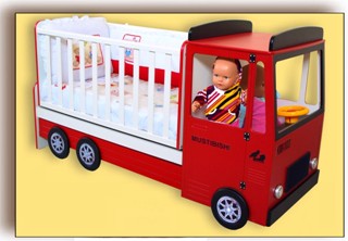 Lorry Baby Cot