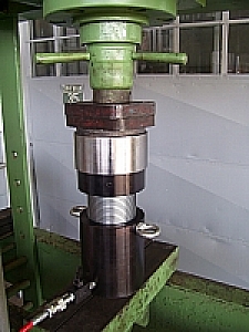 Hydraulic Cylinder 700 Bar