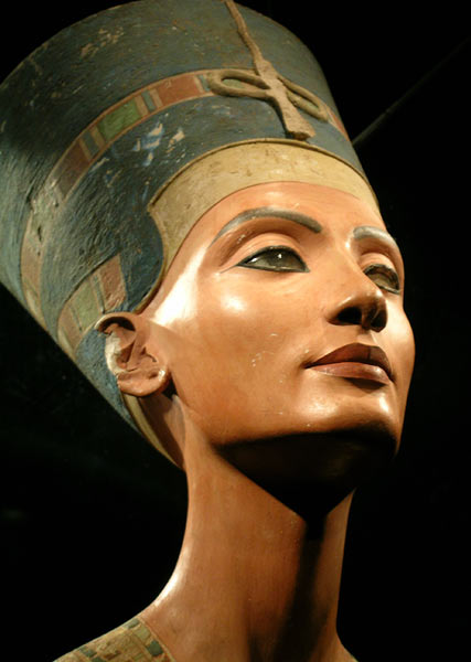 Nefertiti Fashion