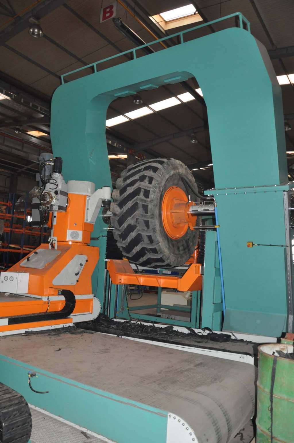 Tire Retreading Machinery